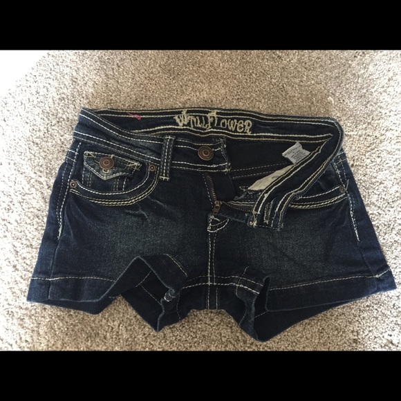 Jean Shorts - Picture 2 of 2